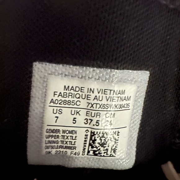 Limited Addition Star Converse - Picture 4 of 4